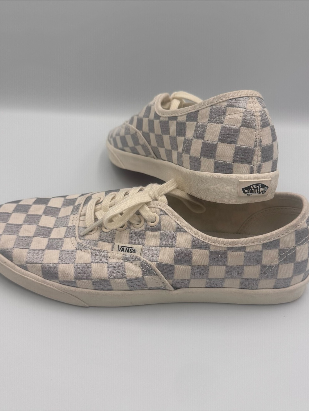Vans Checkerboard Low Top Sneakers in Cream and Gray
